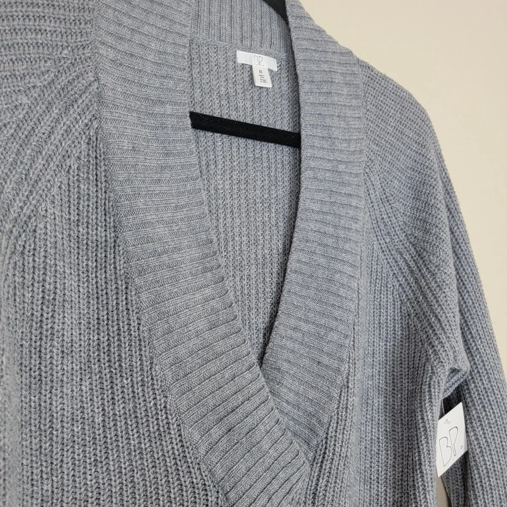 BP Deep V-Neck Ribbed Knit Tunic Sweater Womens XS Grey Long‎ Sleeve Pullover